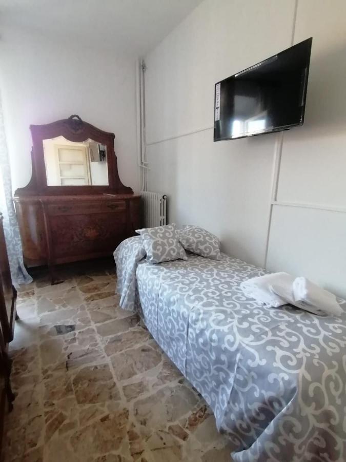 Hotel Fiore & Fiocchi Podenzano Екстер'єр фото