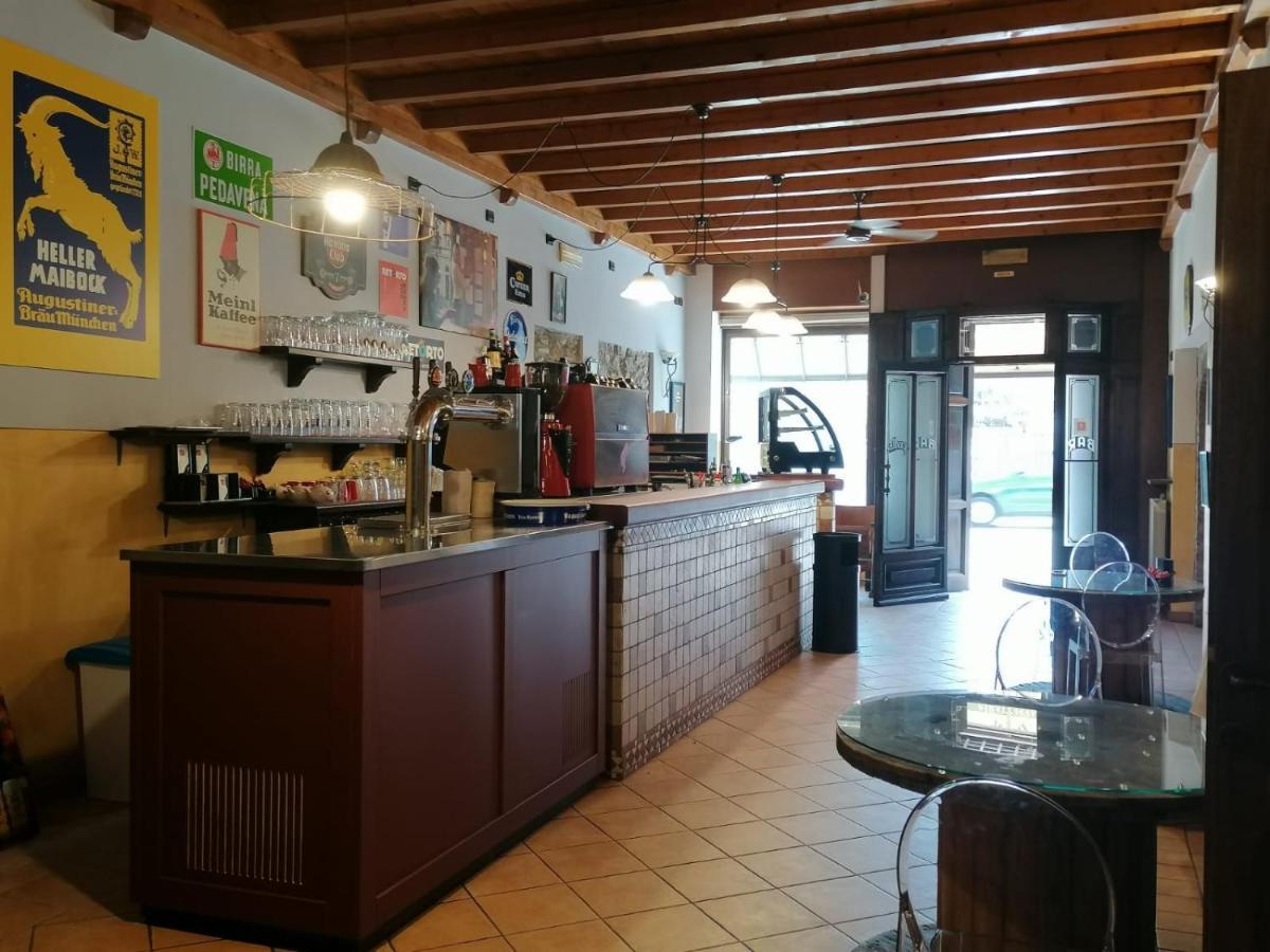 Hotel Fiore & Fiocchi Podenzano Екстер'єр фото